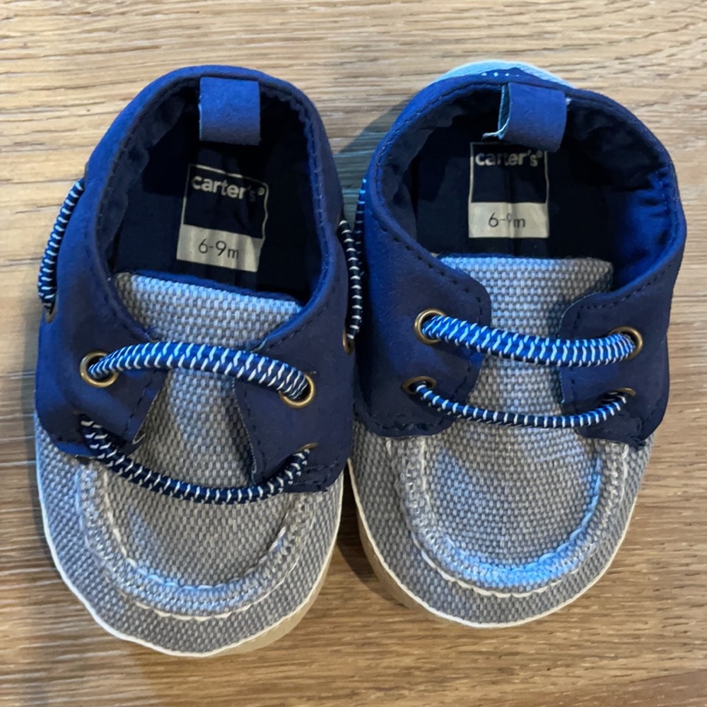 Carter’s infant size 6-9 month blue loafers
